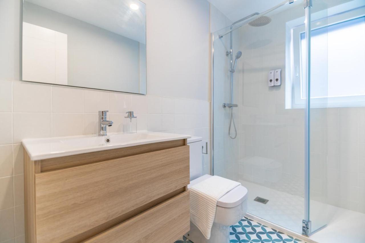 Villa Marta - Apartamentos Centricos Junto Al Mar Кастро-Урдиалес Экстерьер фото
